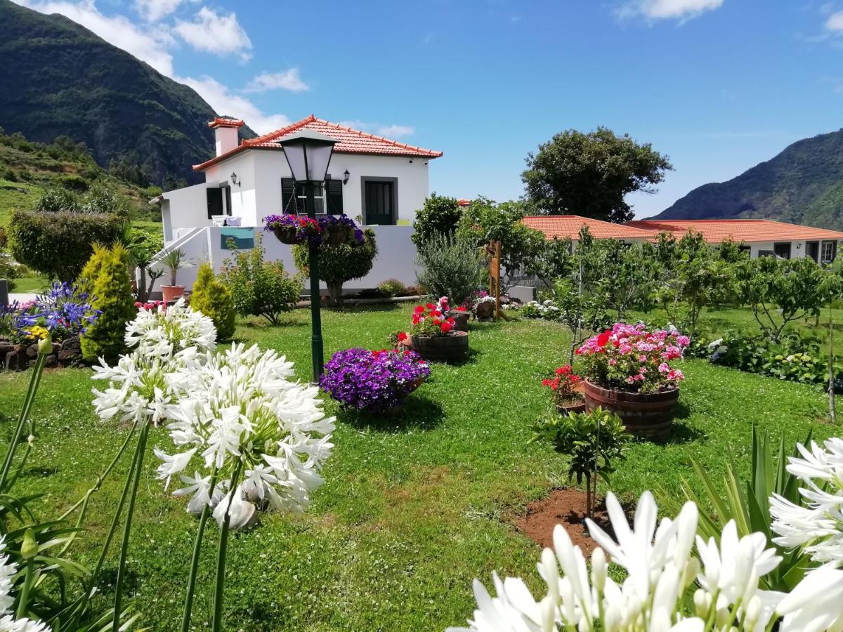Granny'S Farm Pensionat São Vicente Eksteriør billede